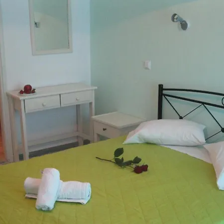 Maison d'hôtes Very-kokkos 2 Naxos City